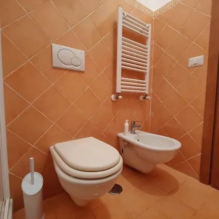 Incantevole Casina Di Mara Wifi Molto Attrezzata Tuscania